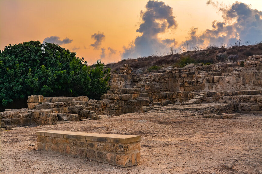 Руины святилища, посвященного богу врачевания Асклепию, в Пафосе: фото 14