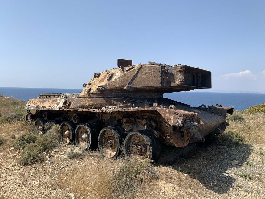 Британский танковый полигон на Кипре под деревней Ксилофагу: фото 9