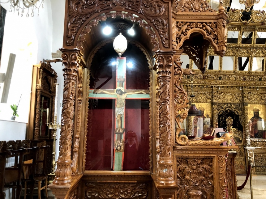 Монастырь Святого Креста - духовный символ и религиозный центр Омодоса: фото 18