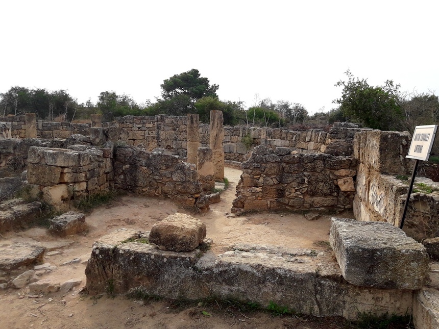 Дивная история саламинских руин: фото 22