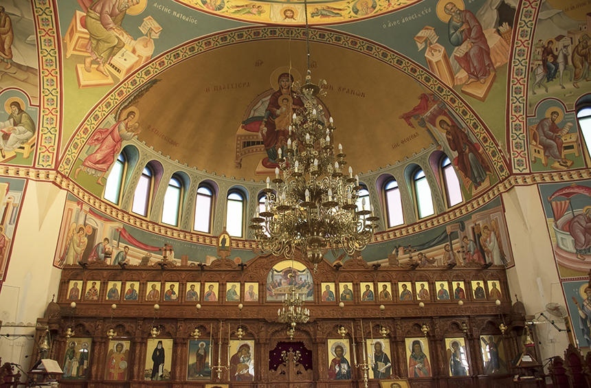 Внутреннее убранство церкви Святого Георгия Франгудиса, Лимассол, Кипр.