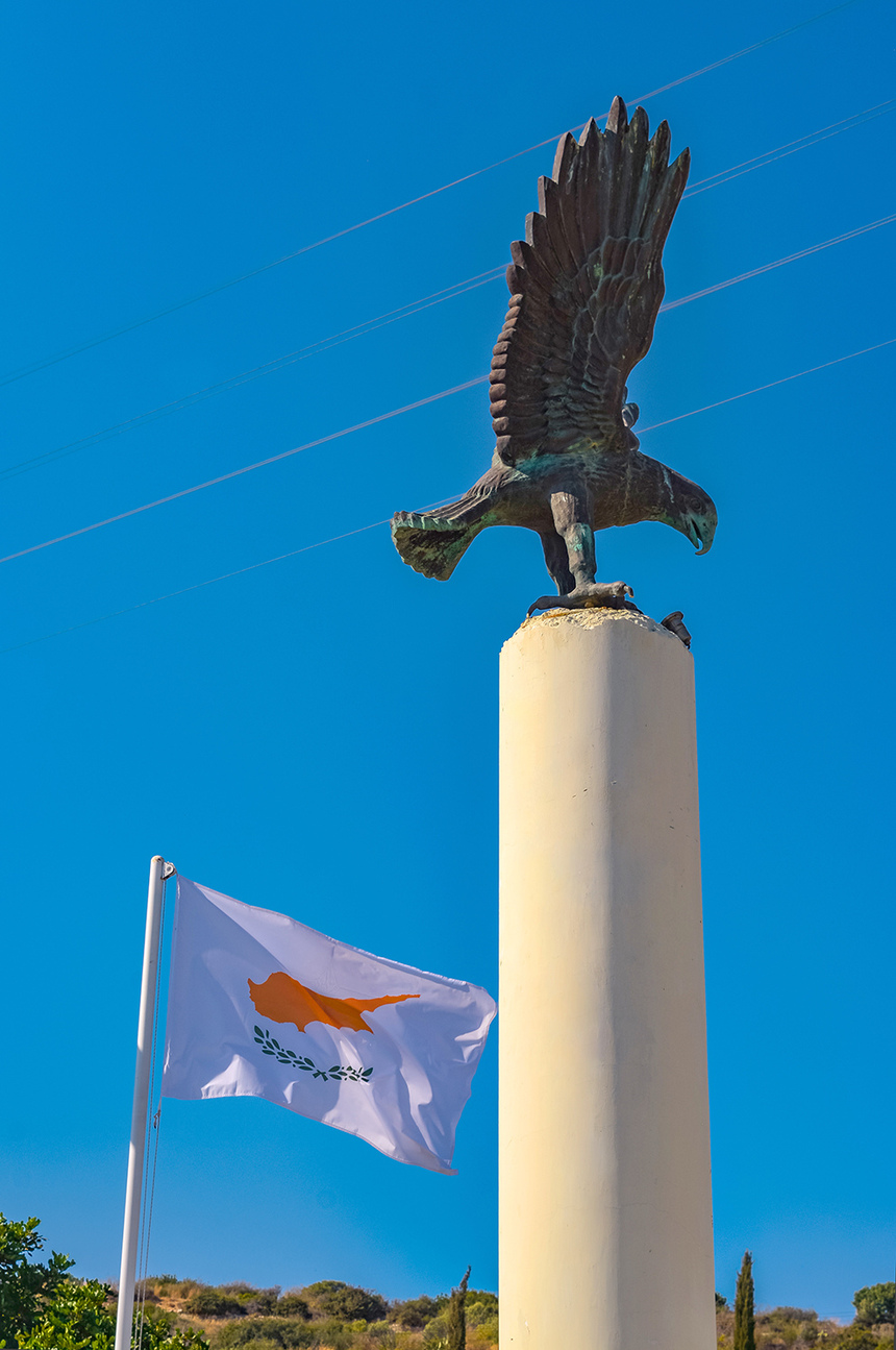 Памятник пяти офицерам Национальной гвардии Кипра: фото 16