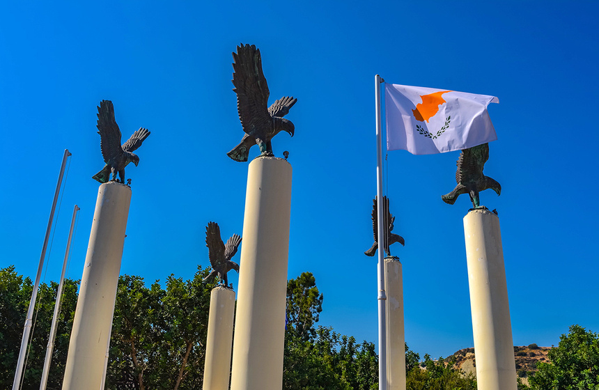 Памятник пяти офицерам Национальной гвардии Кипра: фото 13