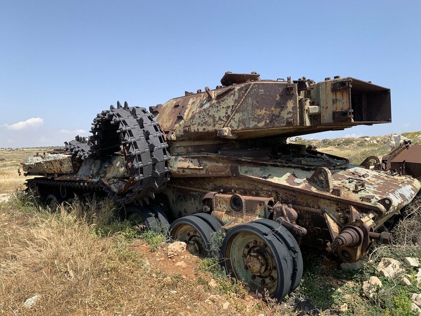 Британский танковый полигон на Кипре под деревней Ксилофагу: фото 11