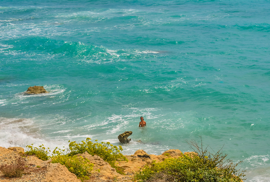 Смотровая площадка на Кипре с красивым видом на море: фото 27