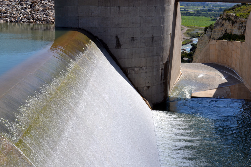 Дамба Аспрокреммос: фото 8 Дамба Аспрокреммос: фото 8